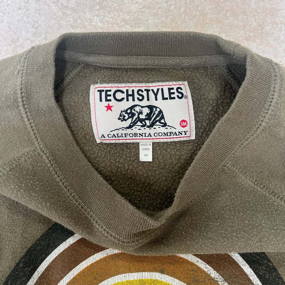 Techstyles Cannon Beach Oregon Coast Graphic Sweatshirt Olive Green S/M - Picture 3 of 6